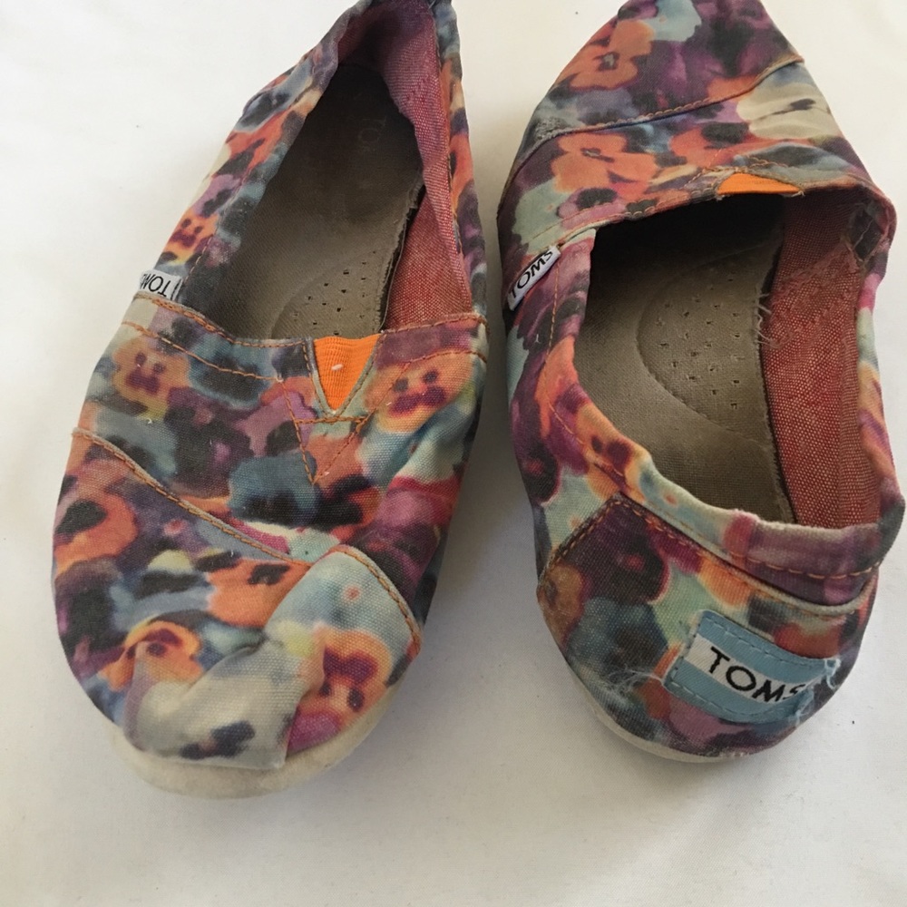 Toms Multicolor floral